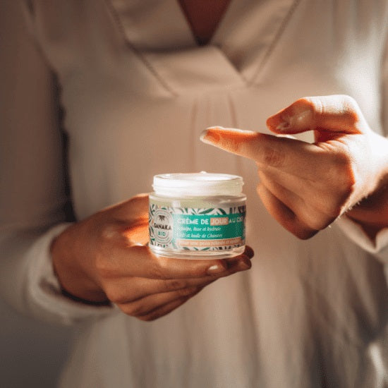 Sanaka-Creme_de_Jour_au_CBD-4